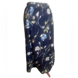 Vintage 90s Maxi Skirt with Flowers and Elastic Waistband